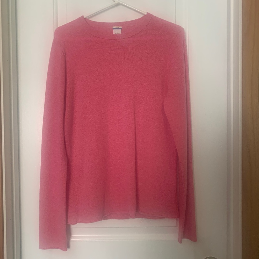 J.Crew pink crew-neck cashmere sweater. Size L.